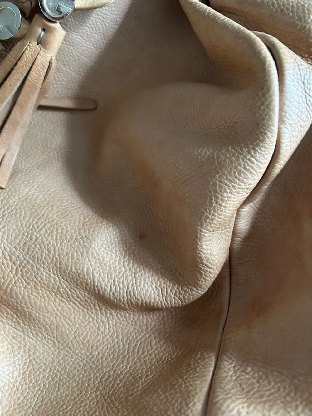 Gucci Camel Leather Tassel Shoulder Bag - Picture 16 of 16